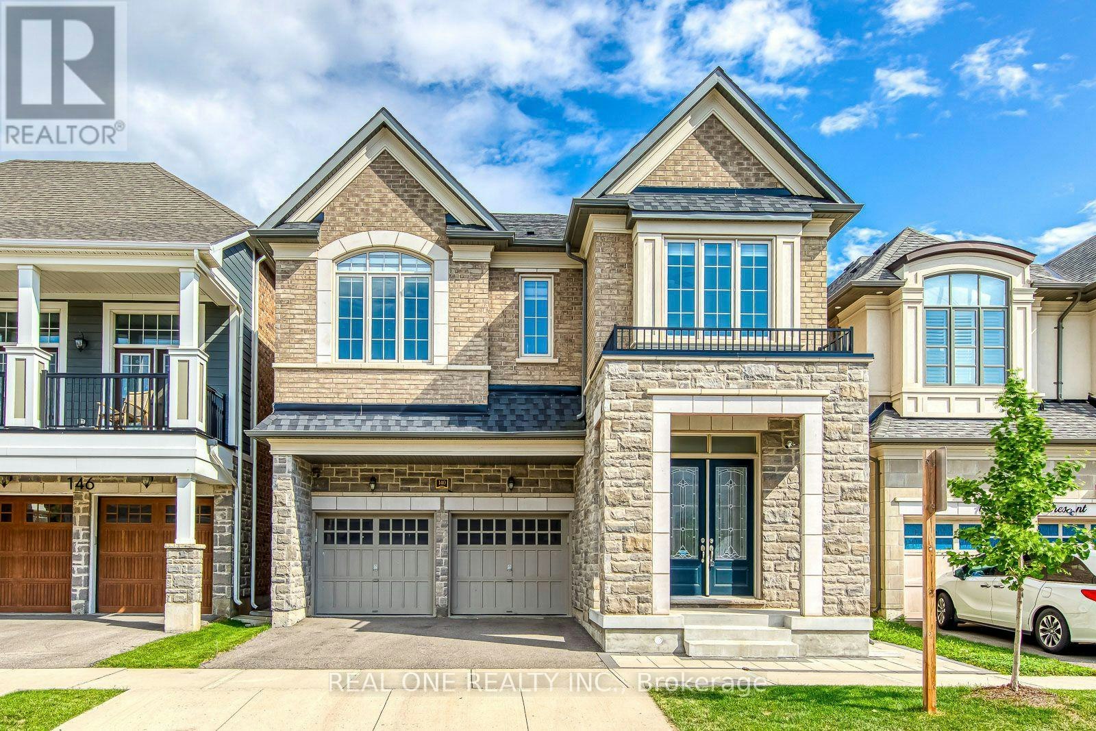140 Zachary Crescent, Oakville, ON, L6H 0W1