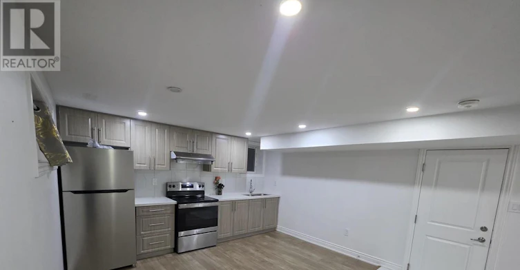 BASEMENT-4264 Brandon Gate Drive, Mississauga, ON, L4T 3K4 - 6