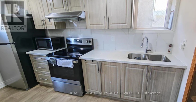 BASEMENT-4264 Brandon Gate Drive, Mississauga, ON, L4T 3K4 - 7