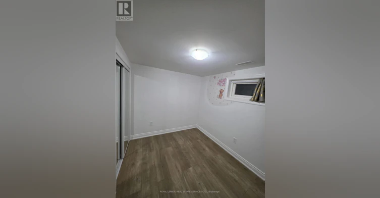 BASEMENT-4264 Brandon Gate Drive, Mississauga, ON, L4T 3K4 - 10