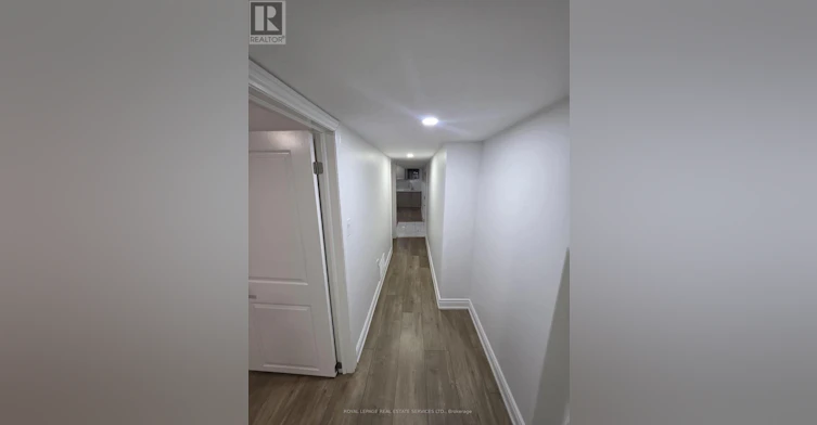 BASEMENT-4264 Brandon Gate Drive, Mississauga, ON, L4T 3K4 - 4