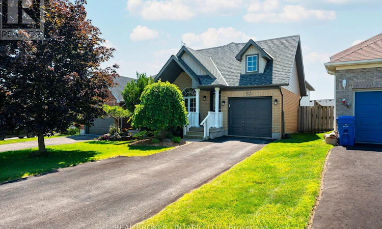 83 Biscayne Crescent