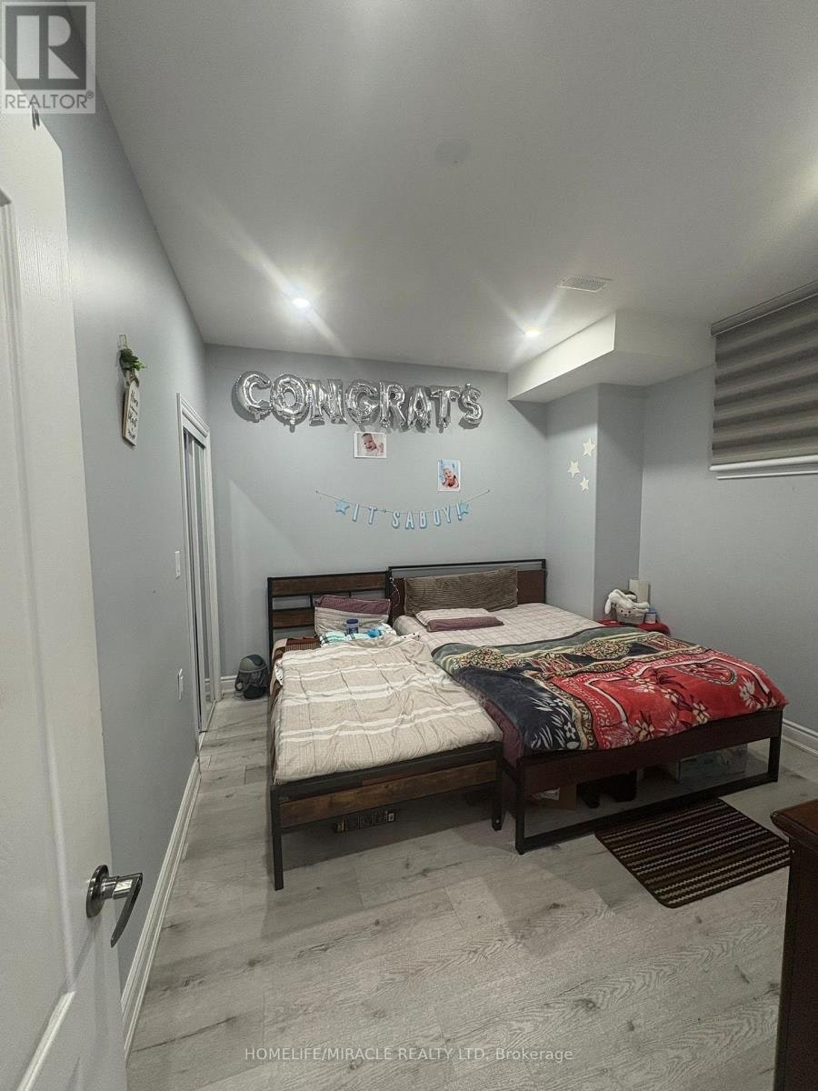 8 Midmorning Road, Brampton, ON, L6X 5P7 - 4