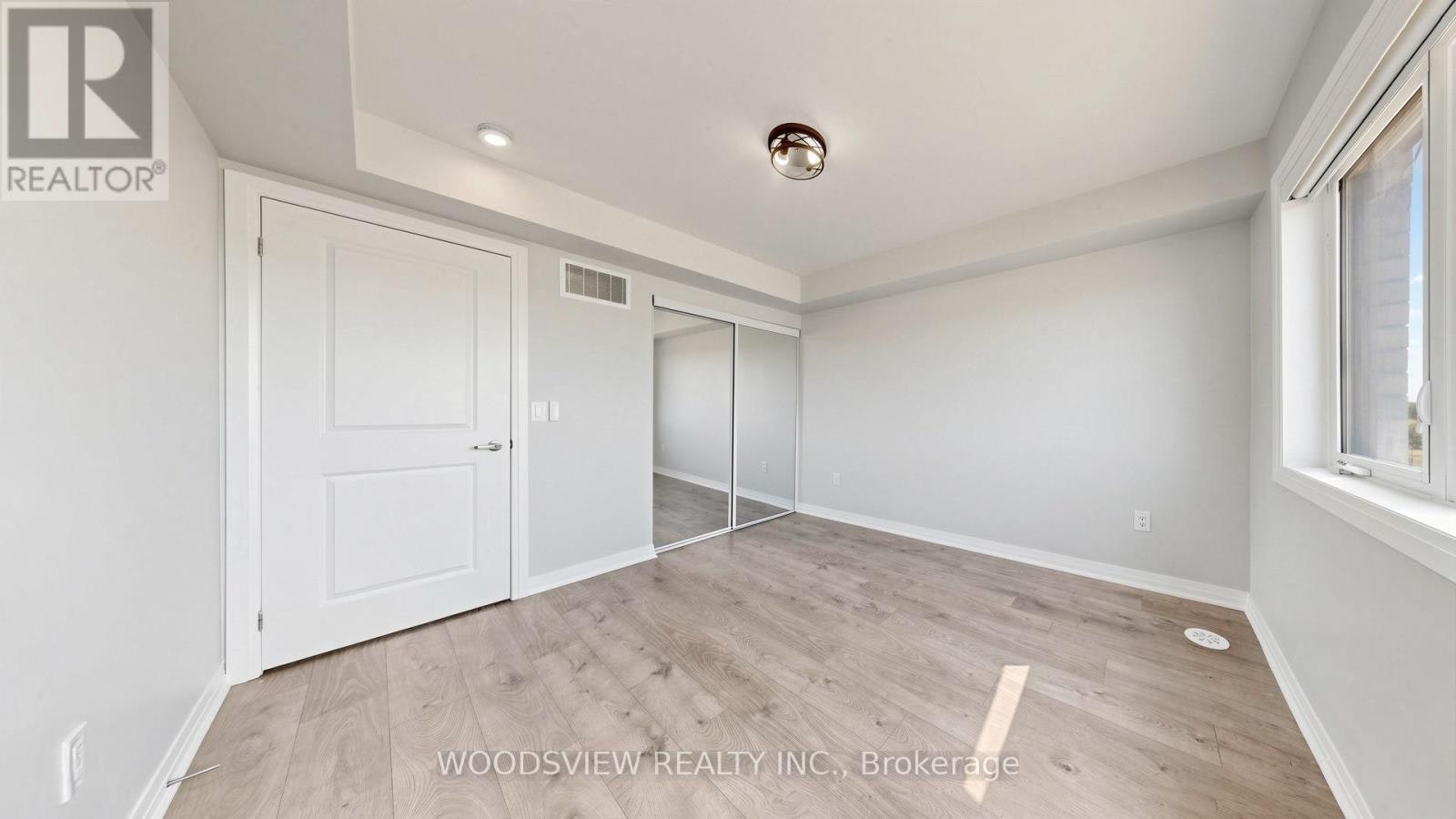 9-185 William Duncan Road, Toronto, ON, M3K 0B7 - 11