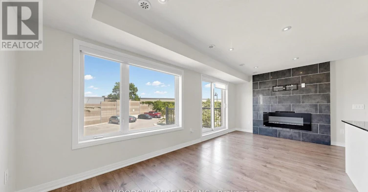 9-185 William Duncan Road, Toronto, ON, M3K 0B7 - 6