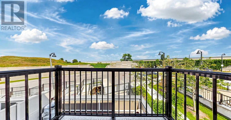 9-185 William Duncan Road, Toronto, ON, M3K 0B7 - 7