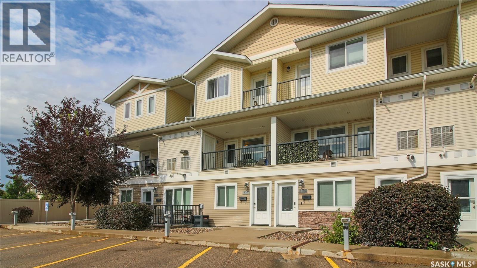 216-1220 Empress Street, Regina, SK, S4T 1G7