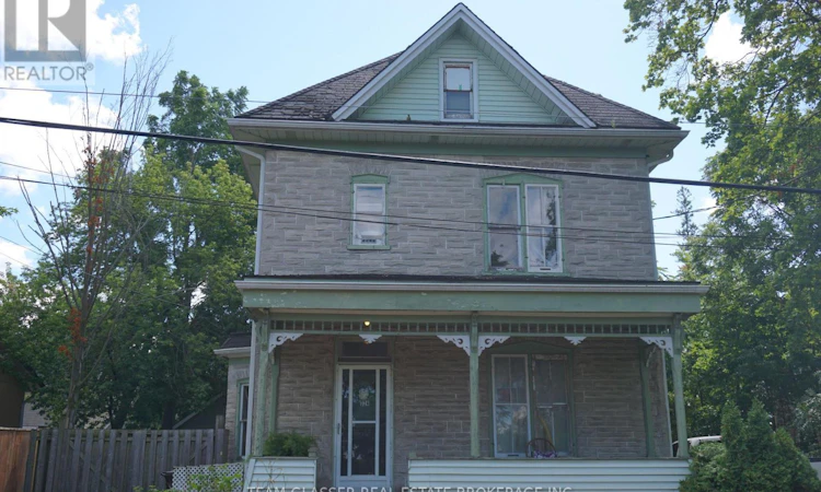 324 Queen Street W