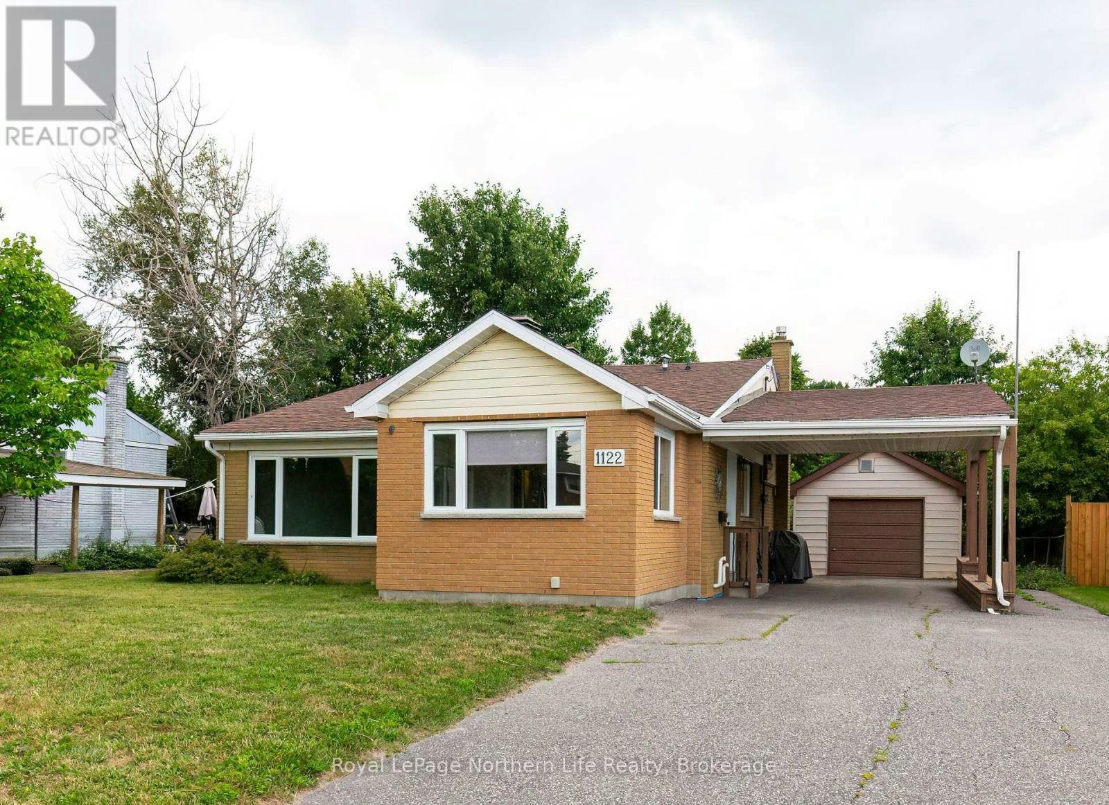 1122 Athlone Street, North Bay, ON, P1B 5C1