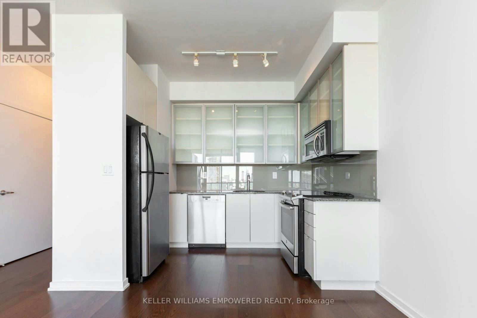 3603-33 Lombard Street, Toronto, ON, M5C 3H8 - 8