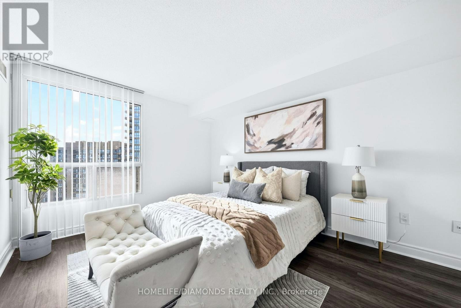 2002-5 Concorde Place, Toronto, ON, M3C 3M8 - 32