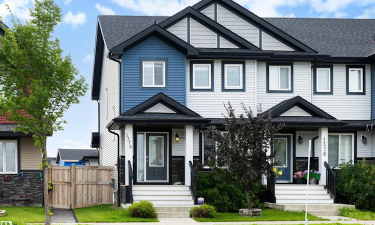 1376 Mcconachie Bv NW