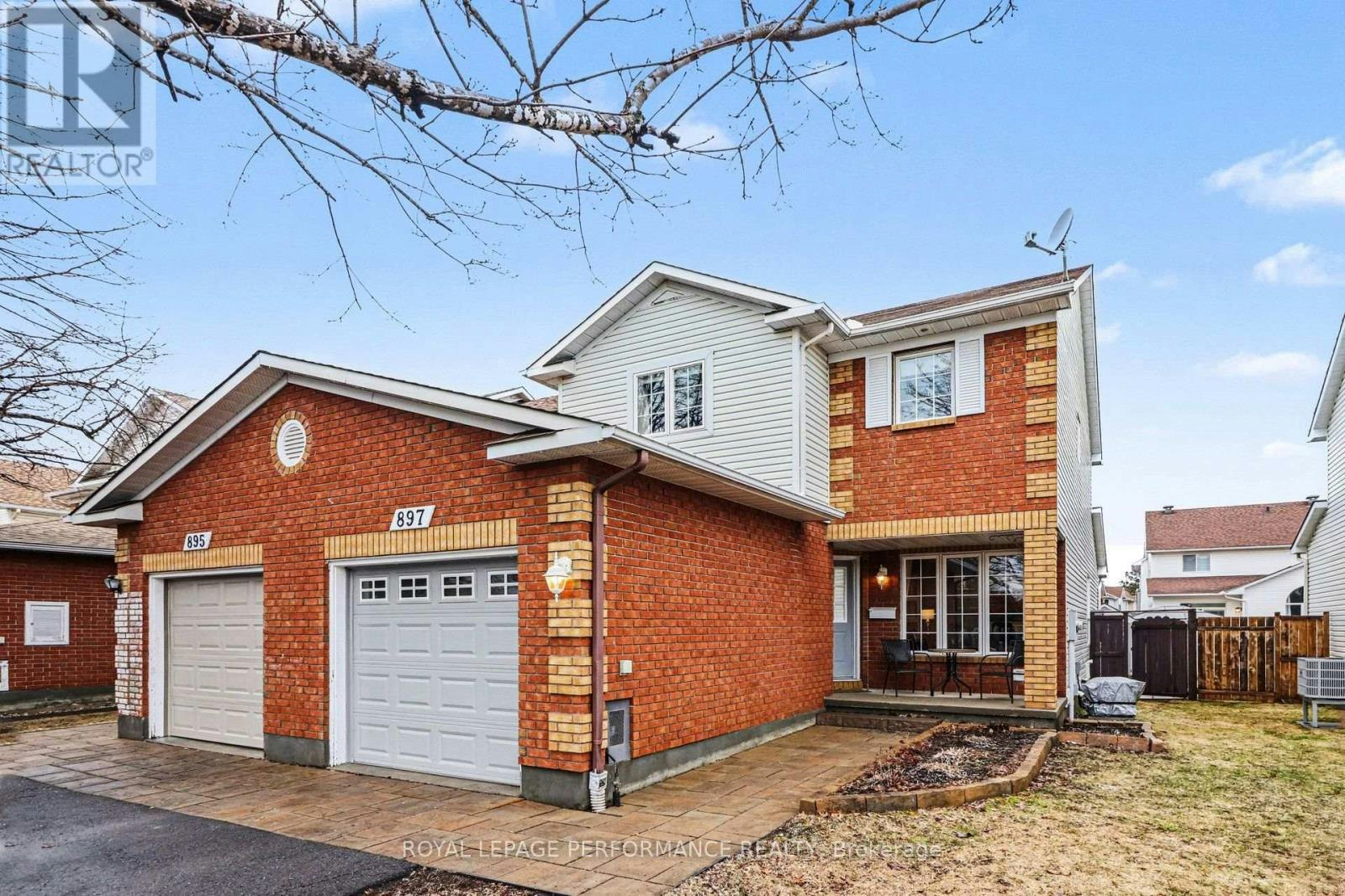 897 Paradise Crescent, Ottawa, ON, K4A 3S5