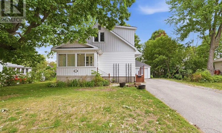 111 Beckwith Street E