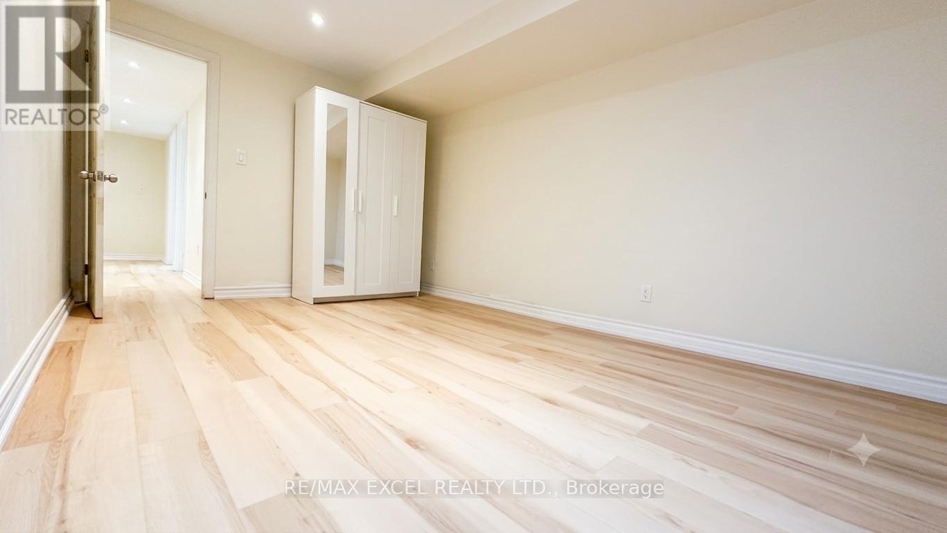 BASEMENT-101 Sunway Square, Markham, ON, L3P 7X5 - 3