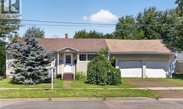 89 Douglas Avenue