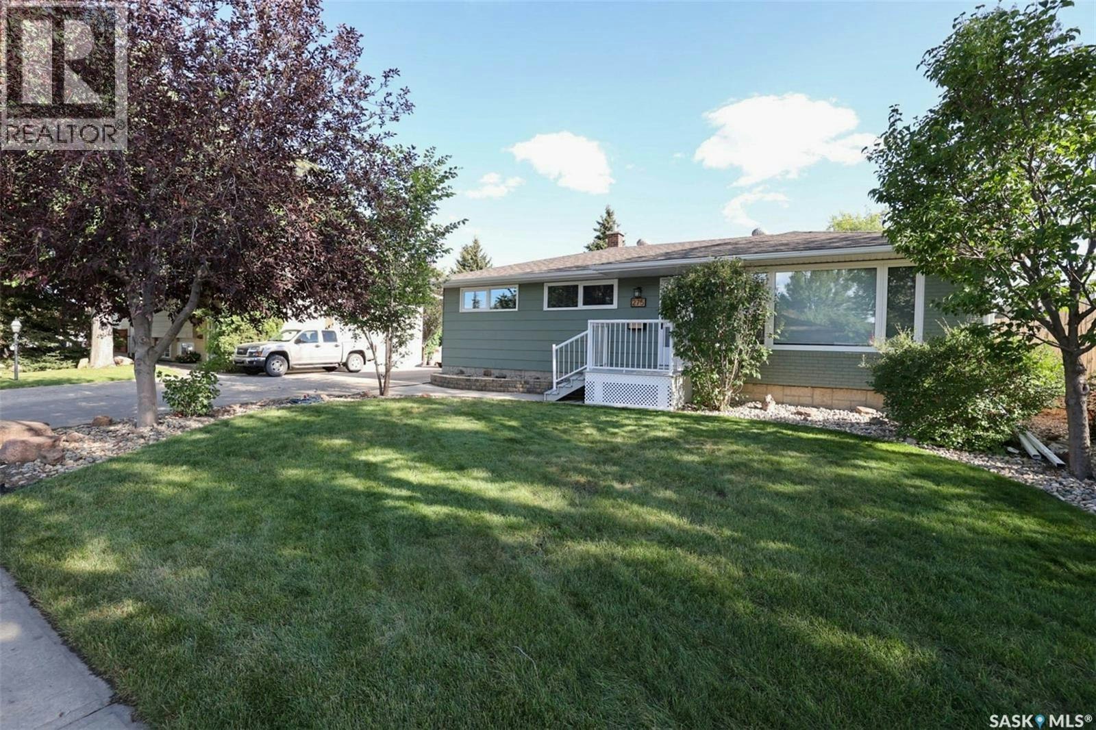 275 Rodenbush Drive, Regina, SK, S4R 6X1