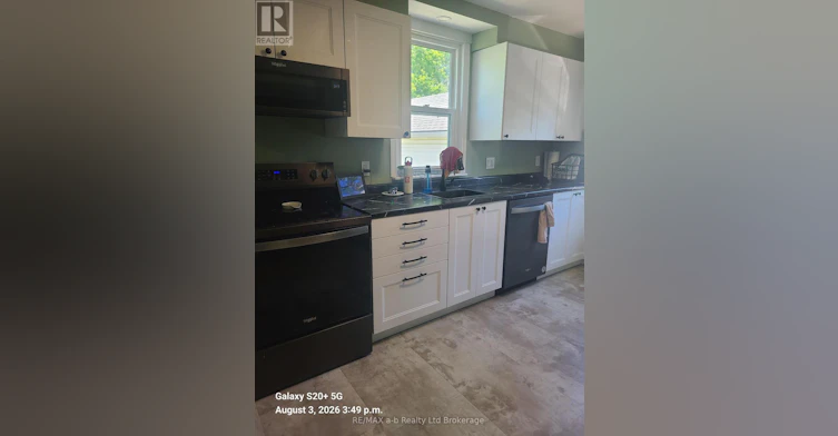 75 South Street, Woodstock, ON, N4S 3L3 - 5