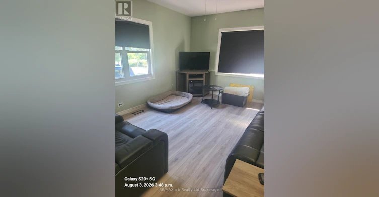 75 South Street, Woodstock, ON, N4S 3L3 - 3