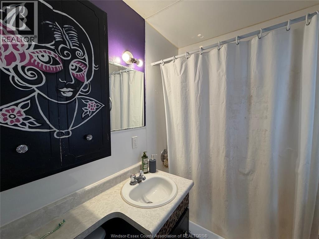 BEDROOM 2-1206 Rankin, Windsor, ON, N9B 2S6 - 5