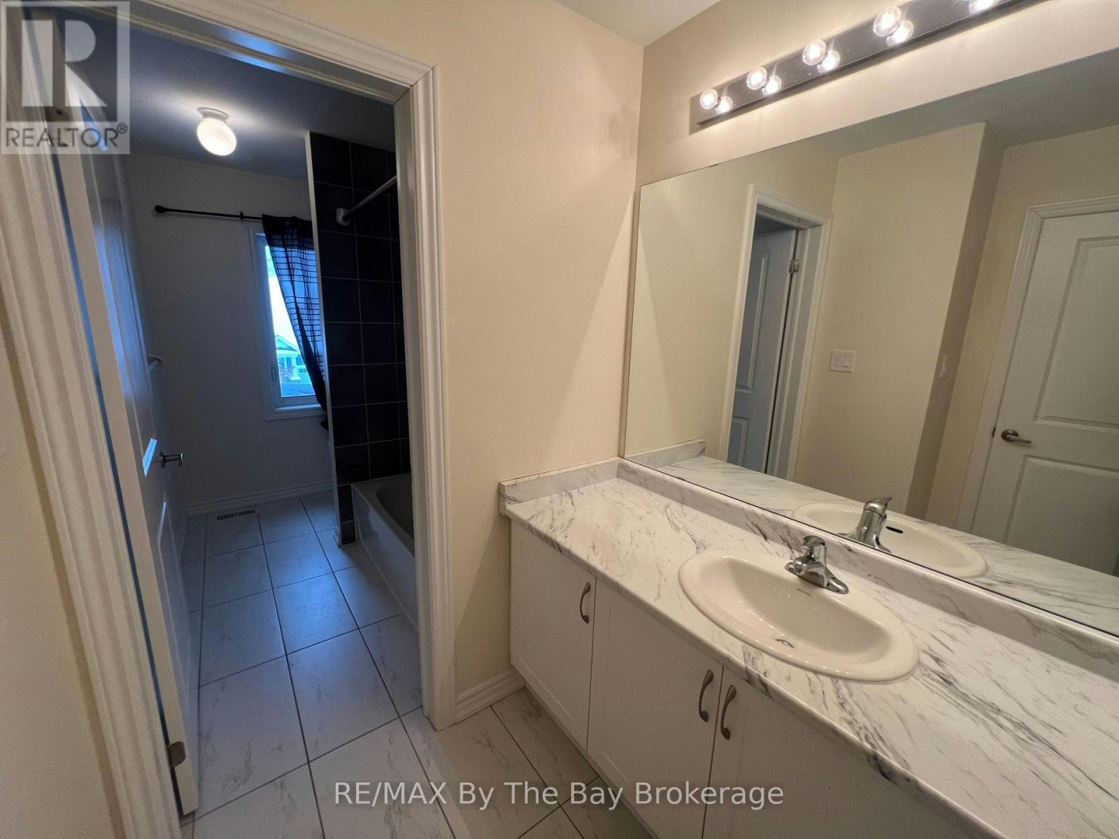 152 Allegra Drive, Wasaga Beach, ON, L9Z 1P0 - 16
