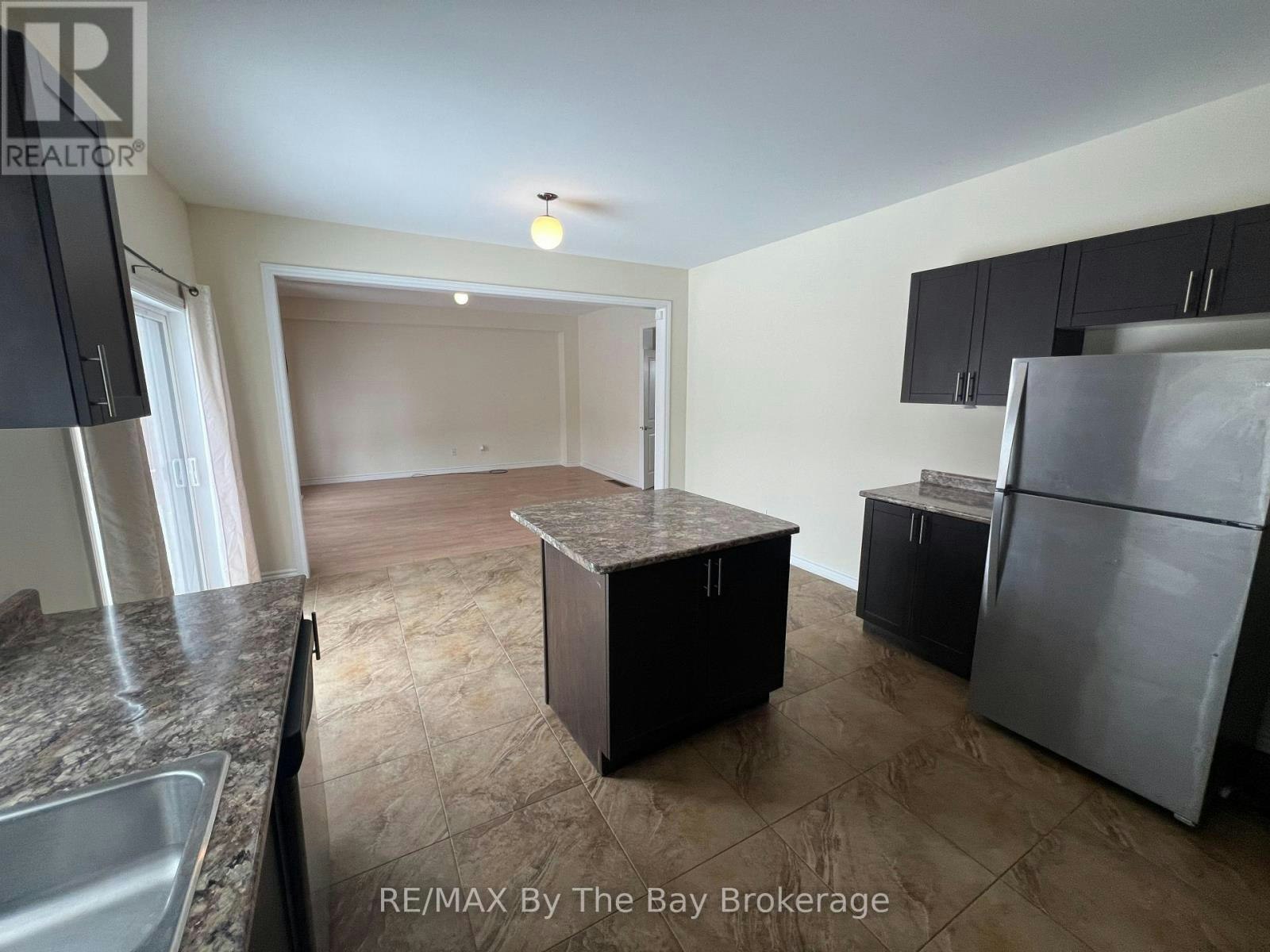 152 Allegra Drive, Wasaga Beach, ON, L9Z 1P0 - 5