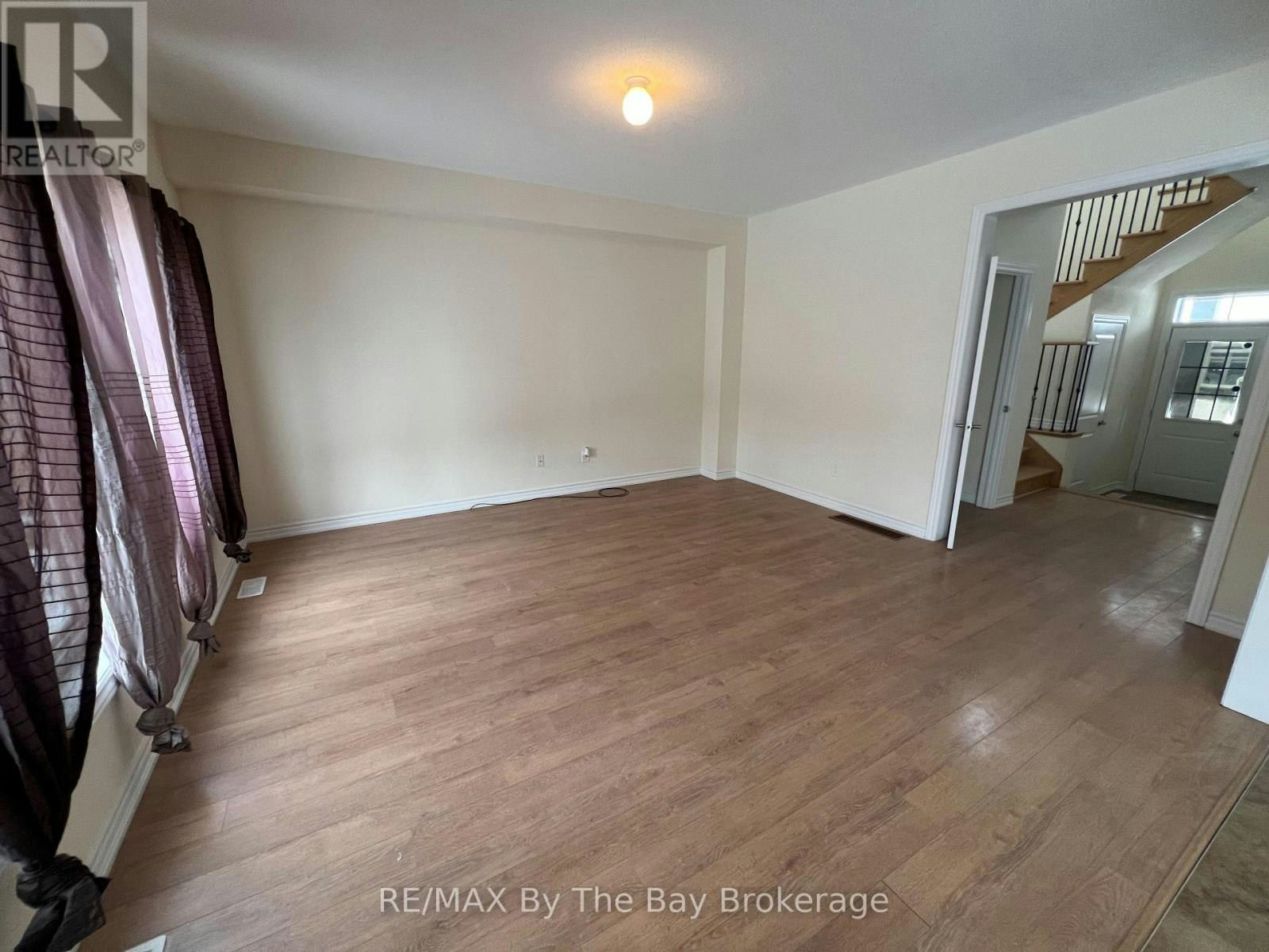 152 Allegra Drive, Wasaga Beach, ON, L9Z 1P0 - 6