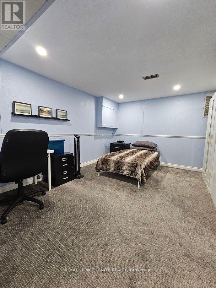 BSMT-29 Wyndcliff Crescent, Toronto, ON, M4A 2J9 - 7