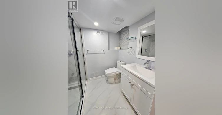 BSMT-29 Wyndcliff Crescent, Toronto, ON, M4A 2J9 - 17