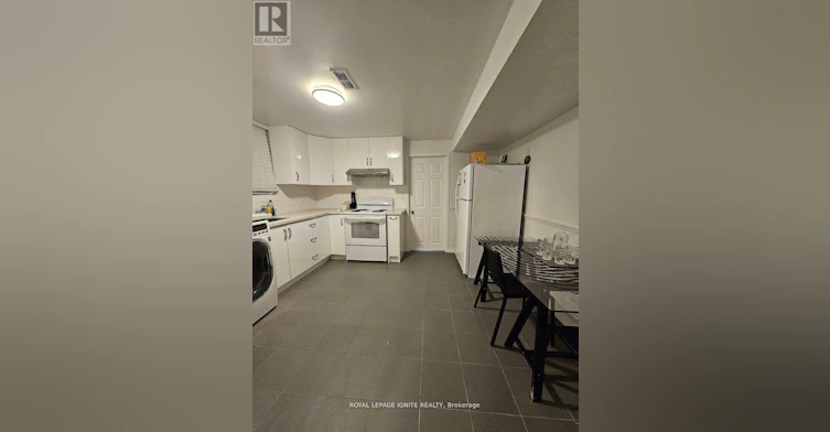 BSMT-29 Wyndcliff Crescent, Toronto, ON, M4A 2J9 - 14