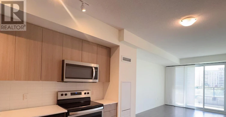 312-3237 Bayview Avenue, Toronto, ON, M2K 2J7 - 2
