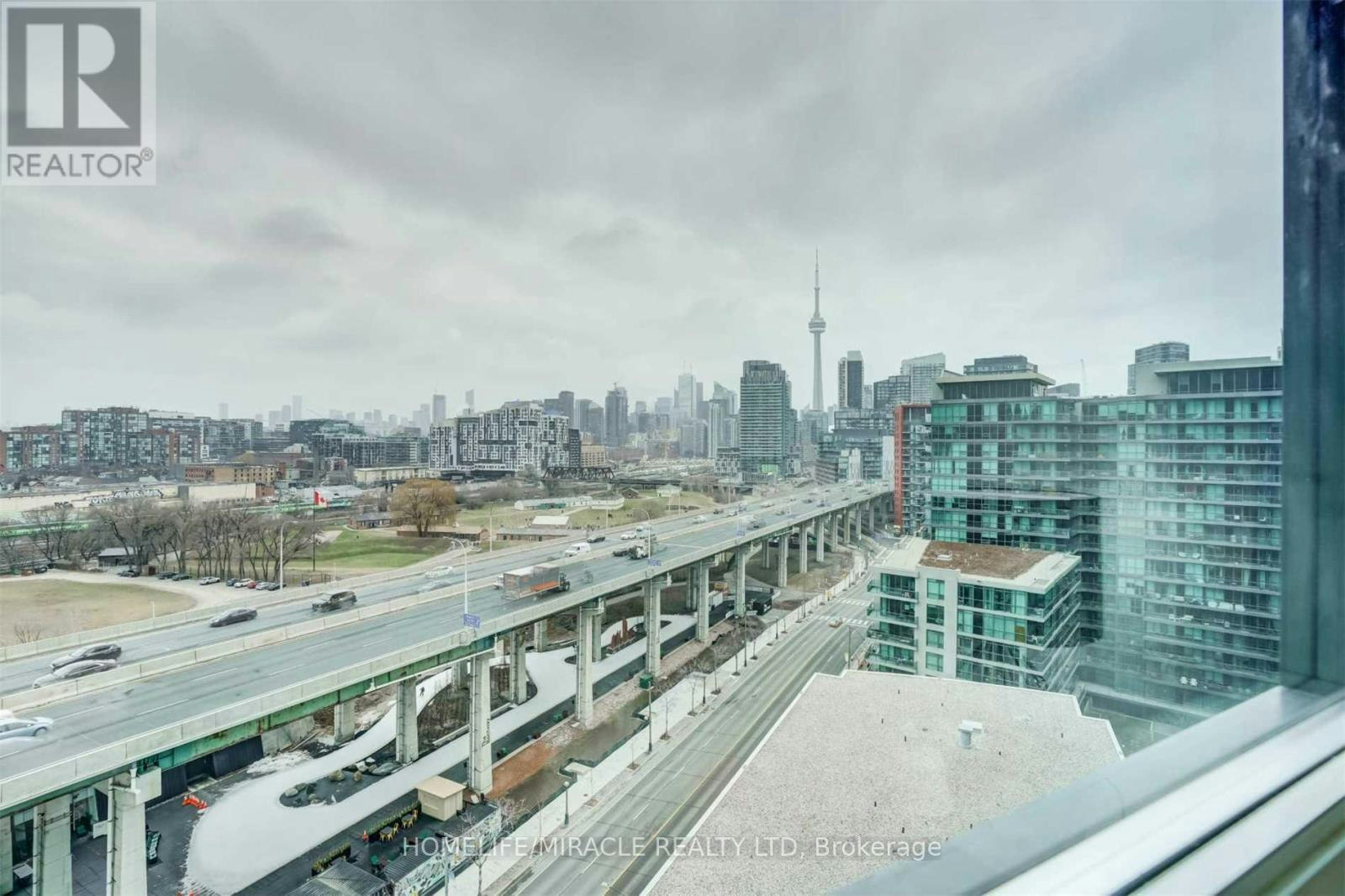 2310-231 Fort York Boulevard, Toronto, ON, M5V 1B1 - 25