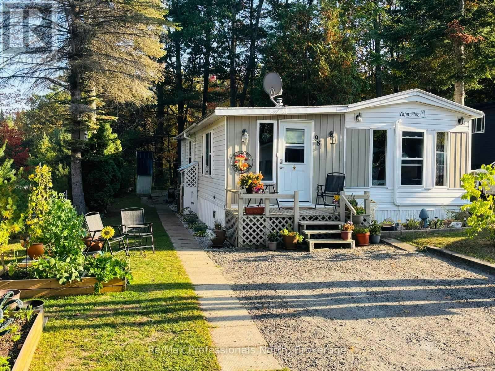 98-1007 Racoon Road, Gravenhurst, ON, P1P 1R1