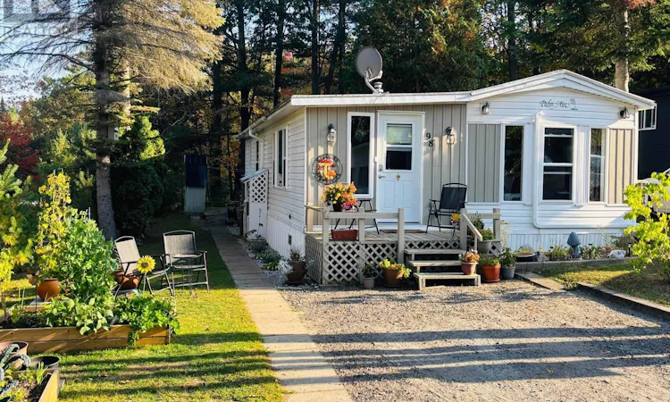 98-1007 Racoon Road