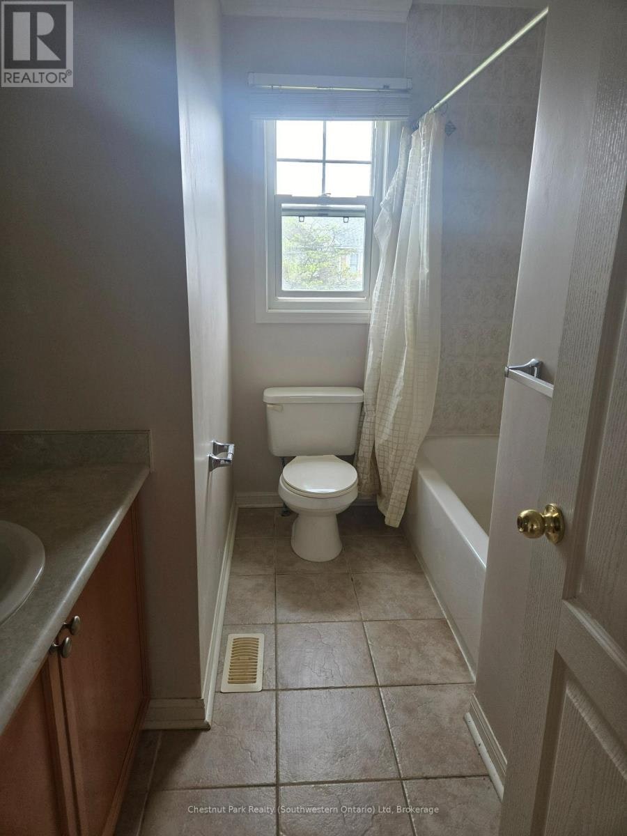 147 Baggs Crescent, Cambridge, ON, N1T 2E8 - 13