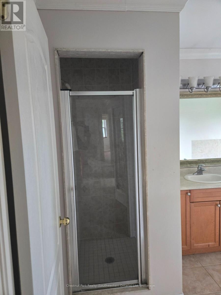 147 Baggs Crescent, Cambridge, ON, N1T 2E8 - 18
