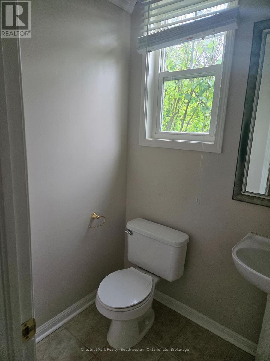 147 Baggs Crescent, Cambridge, ON, N1T 2E8 - 7