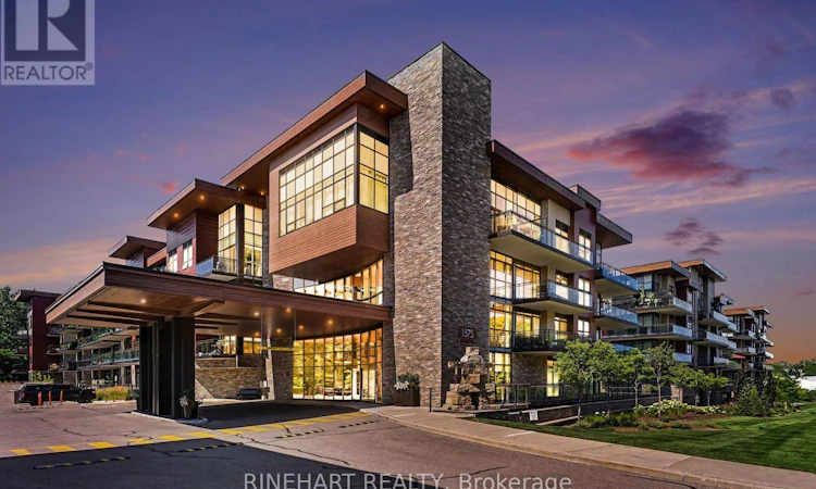 352-1575 Lakeshore Road W