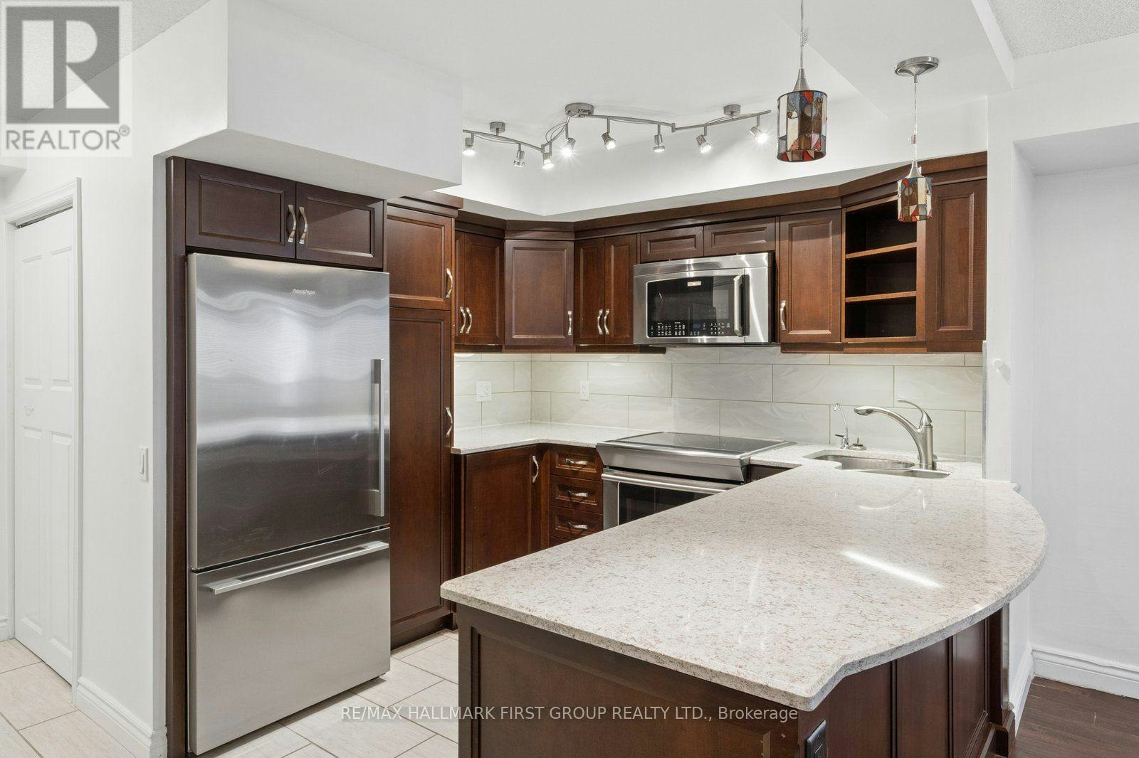 908-1200 The Esplanade N, Pickering, ON, L1V 6V3 - 12