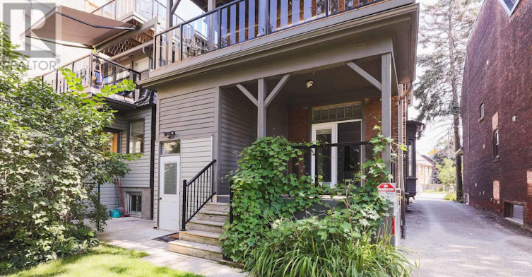 MAIN-672 Broadview Avenue, Toronto, ON, M4K 2P1 - 19