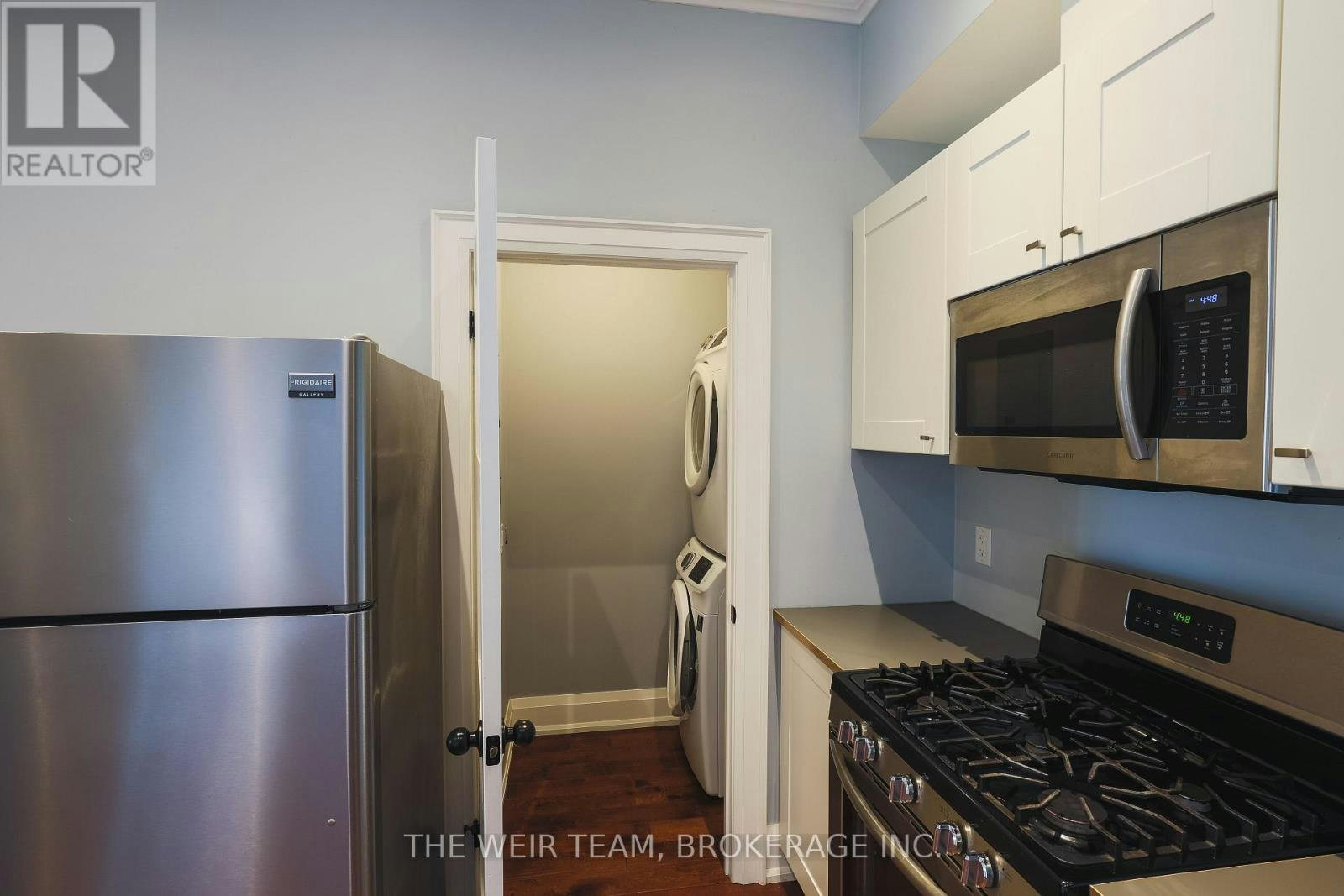 MAIN-672 Broadview Avenue, Toronto, ON, M4K 2P1 - 9