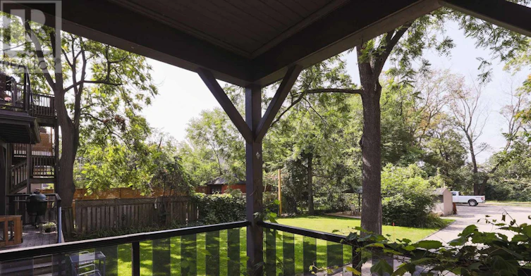 MAIN-672 Broadview Avenue, Toronto, ON, M4K 2P1 - 17
