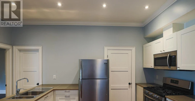 MAIN-672 Broadview Avenue, Toronto, ON, M4K 2P1 - 8