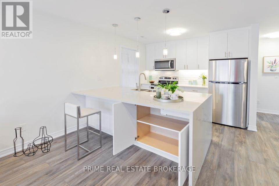 6-22 Bidwell Street, Tillsonburg, ON, N4G 3T5 - 2