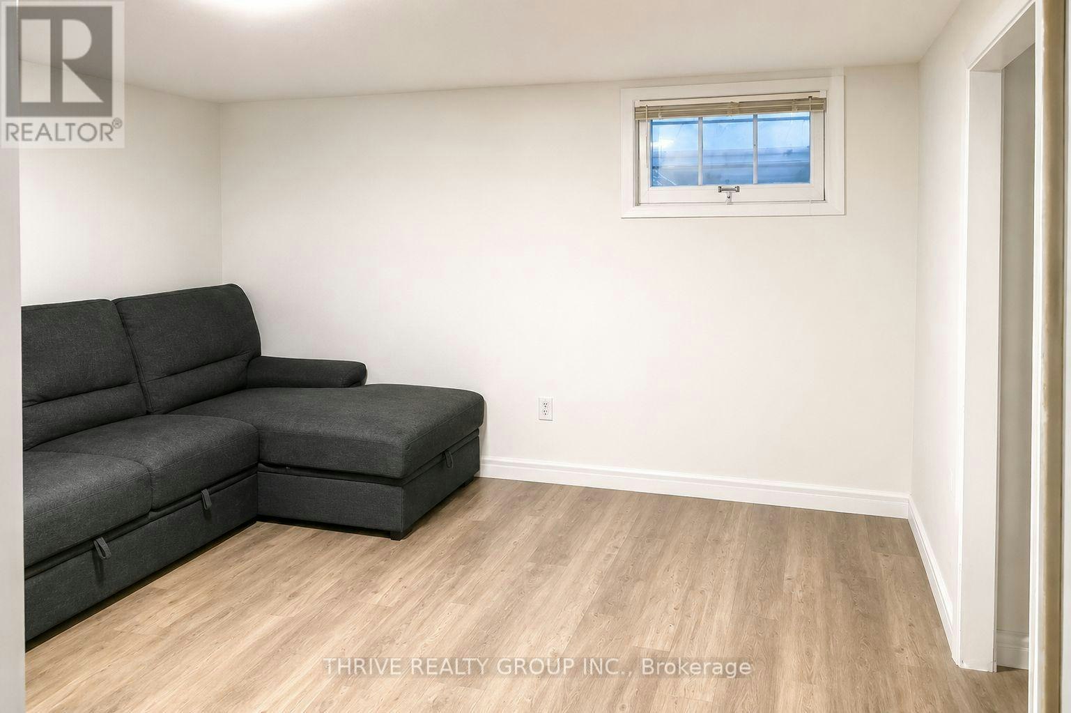 LOWER-217 Platts Lane, London, ON, N6H 2H5 - 2