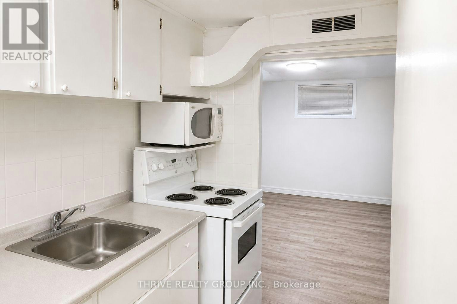 LOWER-217 Platts Lane, London, ON, N6H 2H5 - 4