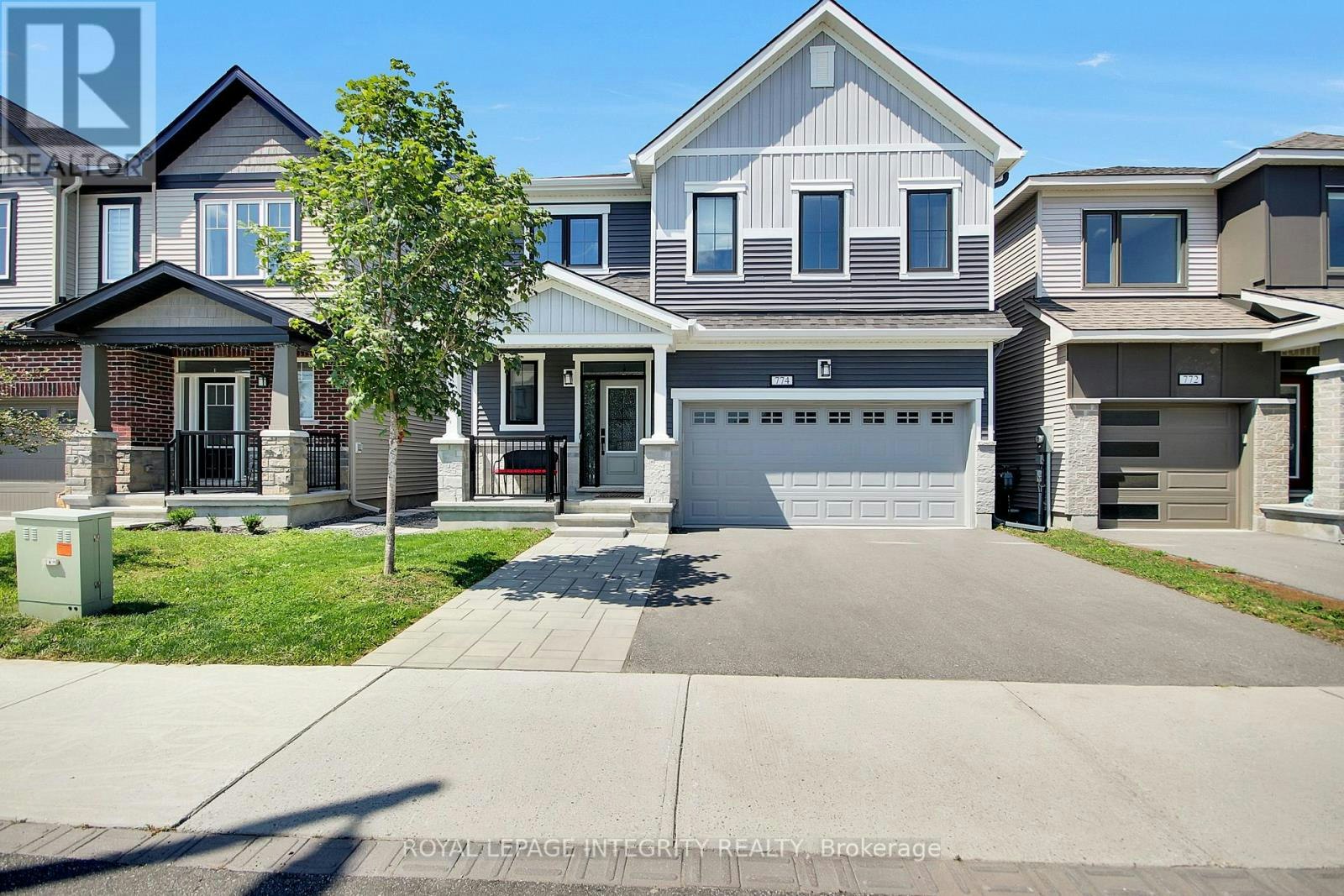 774 Derreen Avenue, Ottawa, ON, K2S 2Z1