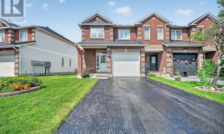 1127 Brasseur Crescent
