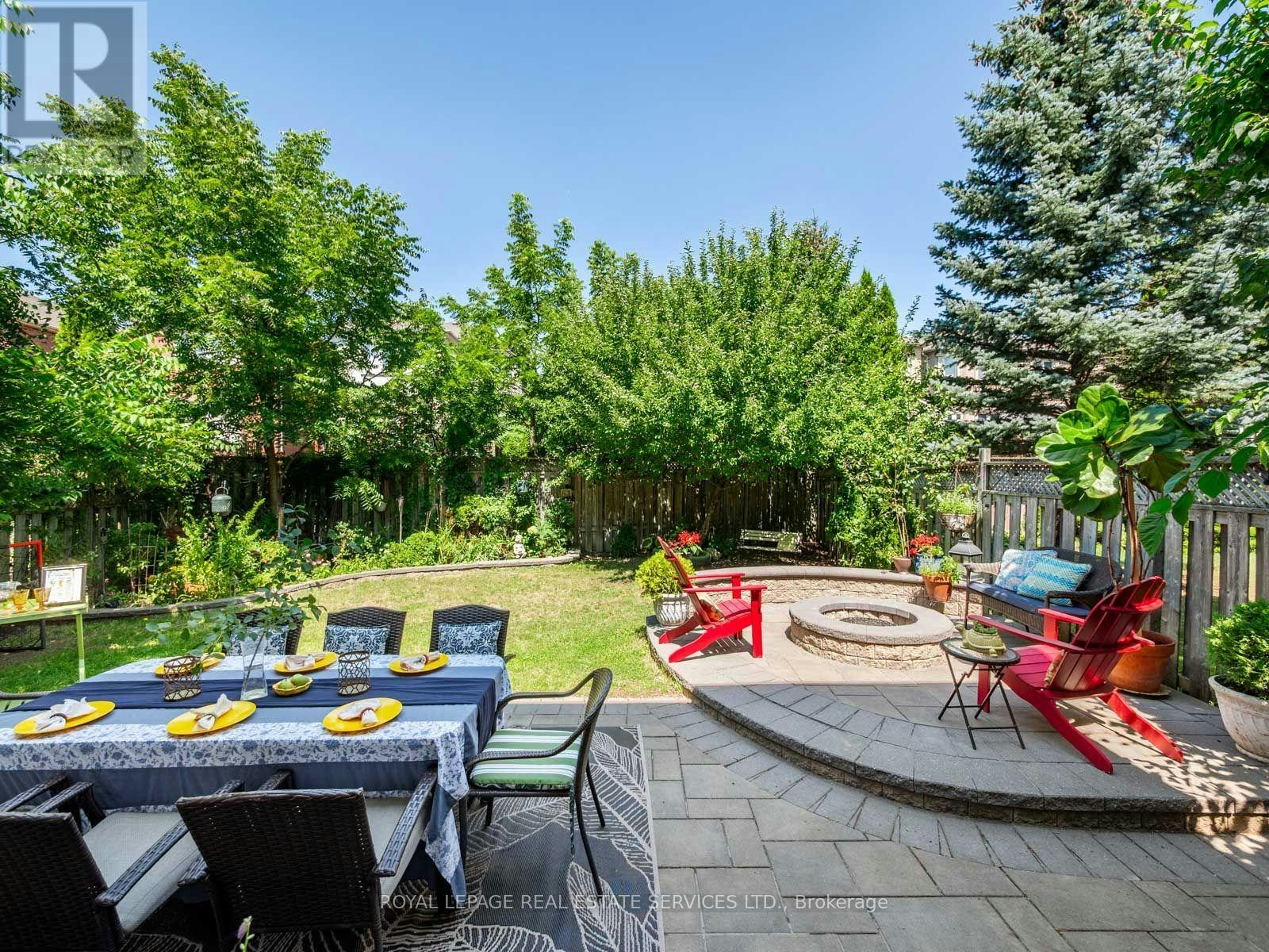 84 Sandway Crescent, Vaughan, ON, L6A 2M3