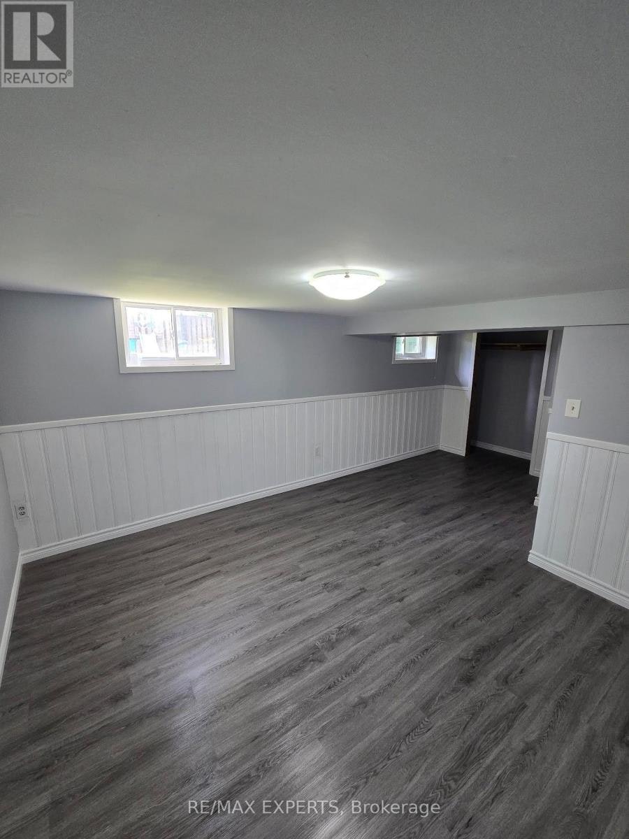 106 Sheldon Avenue, Newmarket, ON, L3Y 2L4 - 5